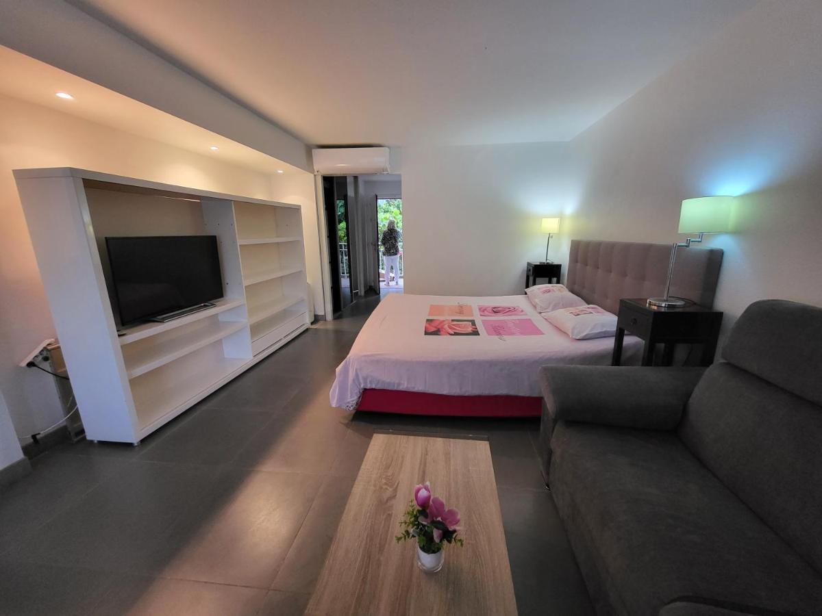Residence Appartement La Vieille Tour Le Gosier  Bagian luar foto